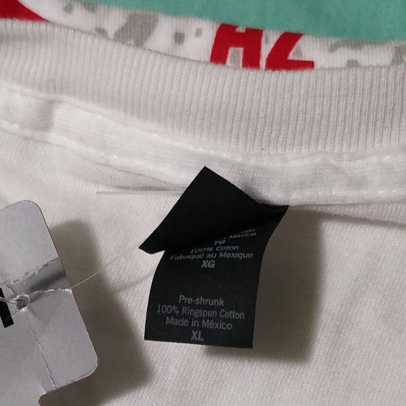 NWT Blessthefall white  Metalcore band shirt - Picture 4 of 4